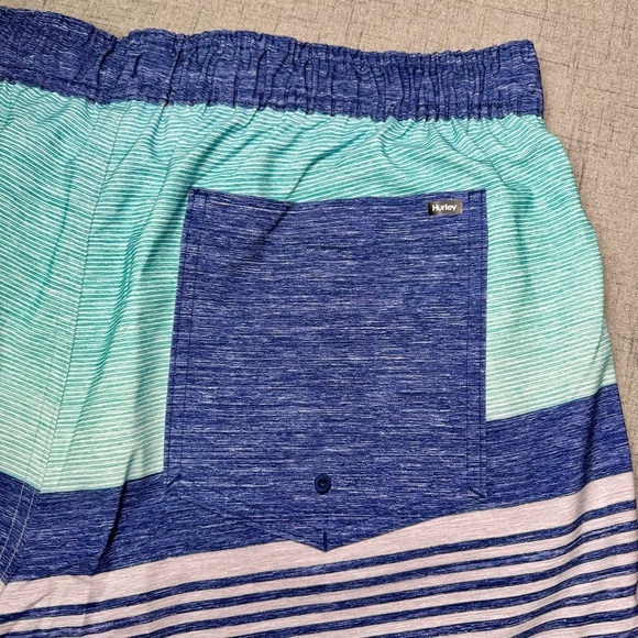 Hurley Volley Swim Shorts Swimming Trunks Board Shorts Blue Stripes XL NWT - Picture 8 of 10